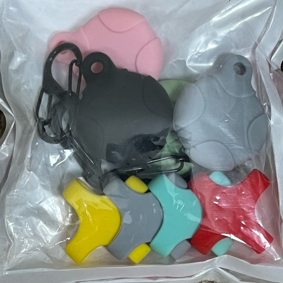 Silicone Air Tag Cases - Picture 3 of 3